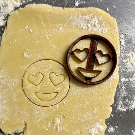 Emporte-pièce Emoji Amoureux